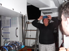 phone on head with question!