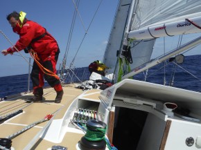 Head sail changing up front